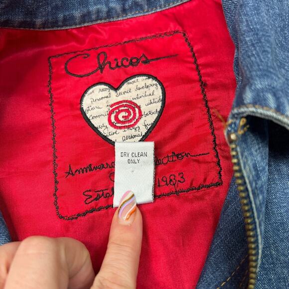 Chico's VTG Y2K Beaded Parrot Embellished Denim Zip Up Jacket FLAW 0 Small/4 - Picture 6 of 6